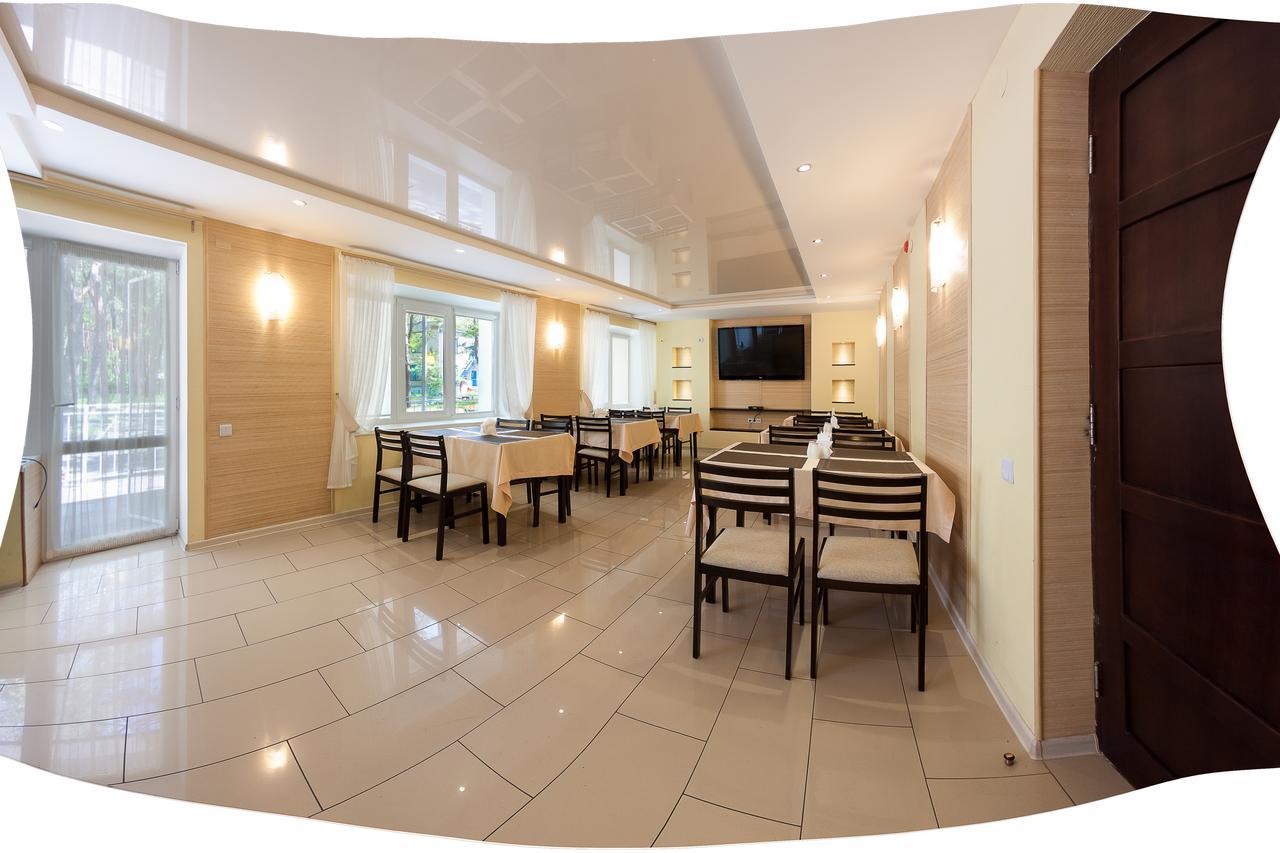 Volna Resort Svitlovodsʼk Zewnętrze zdjęcie